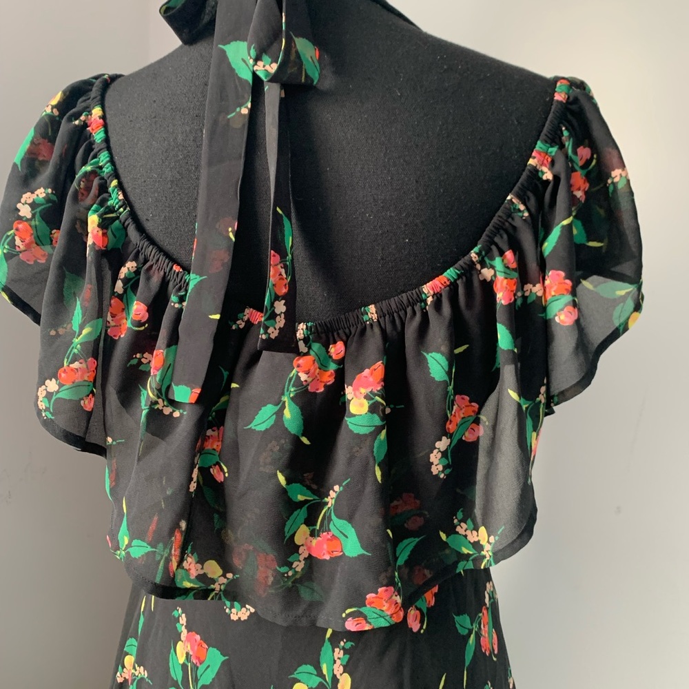 Vanessa Virginia shoulder dress 6 - Picture 2 of 10